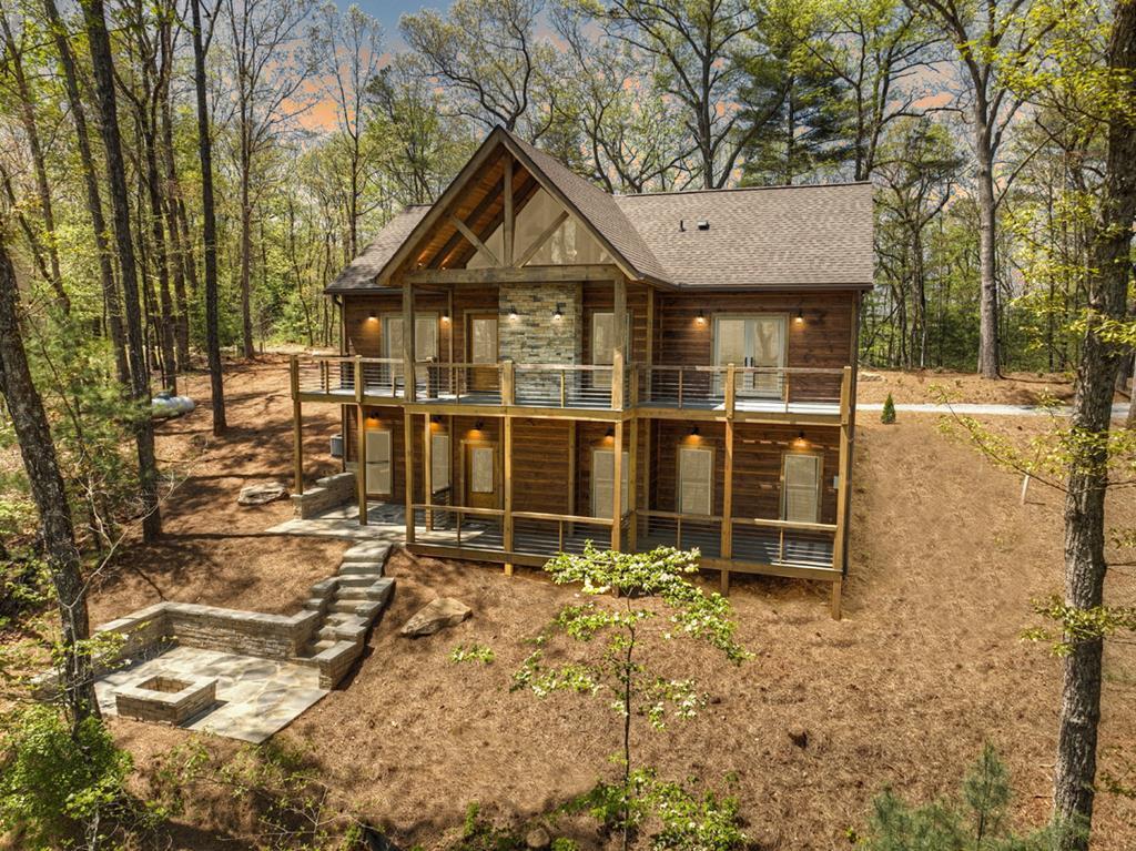 Ellijay North Mountain Log Cabins/Homes for sale