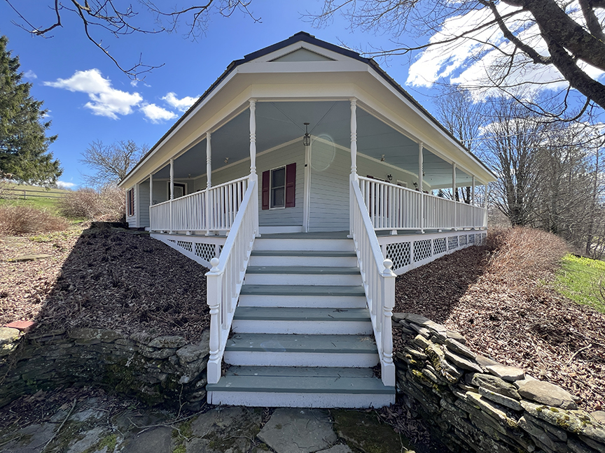 Dream Country Farmhouse Ashley Connor Realty