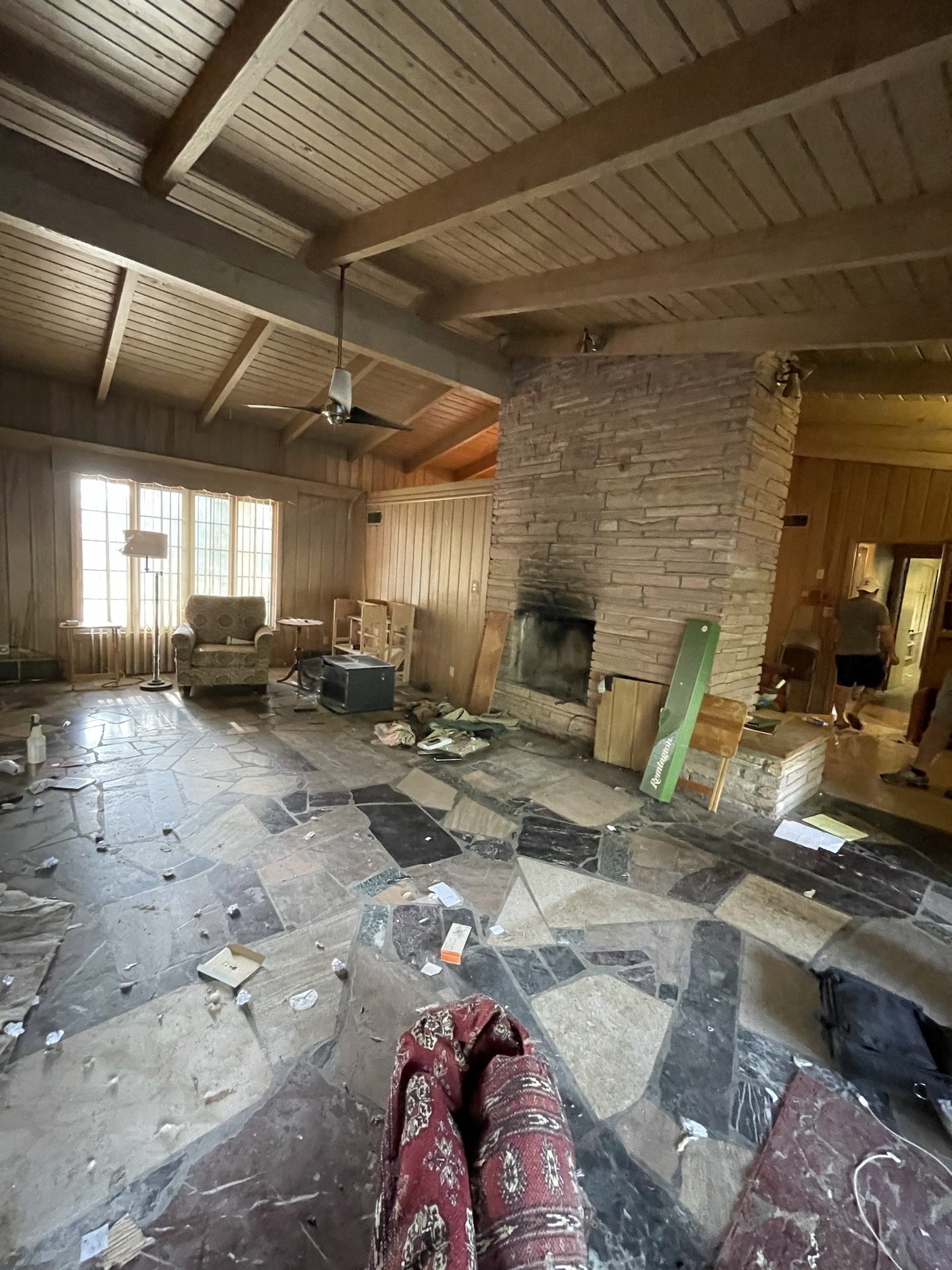 MidCentury Modern Hidden Gem in Lea Manor Ashley Kendrick Real Estate