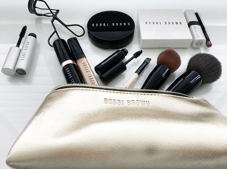 WHAT’S IN MY EVERYDAY MAKEUP BAG ASHLEY'S EDIT