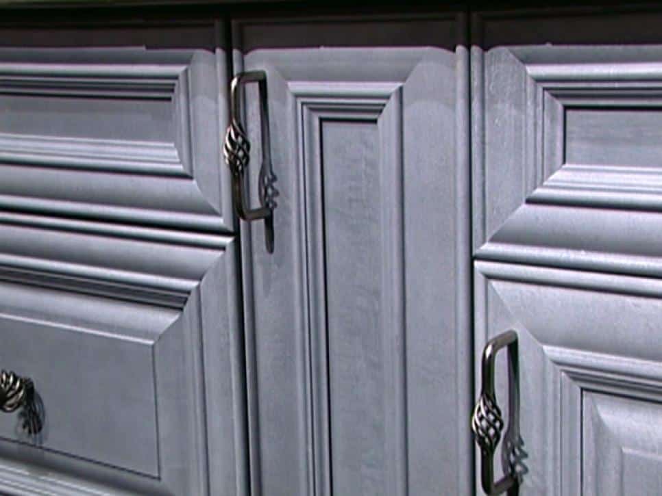 29 Catchy Kitchen Hardware Ideas [A Guide for Decorating]