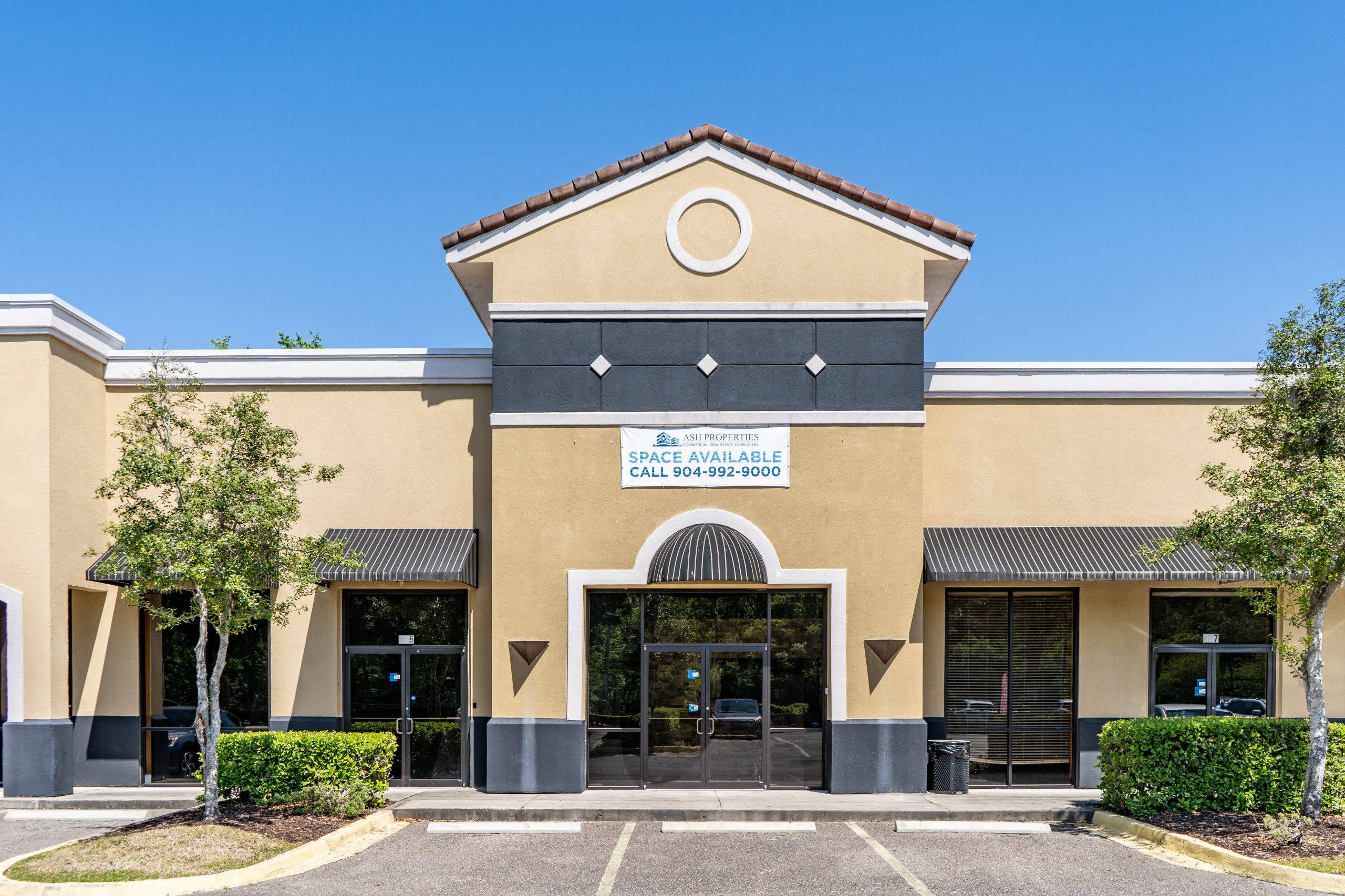 Argyle Shoppes Ash Properties