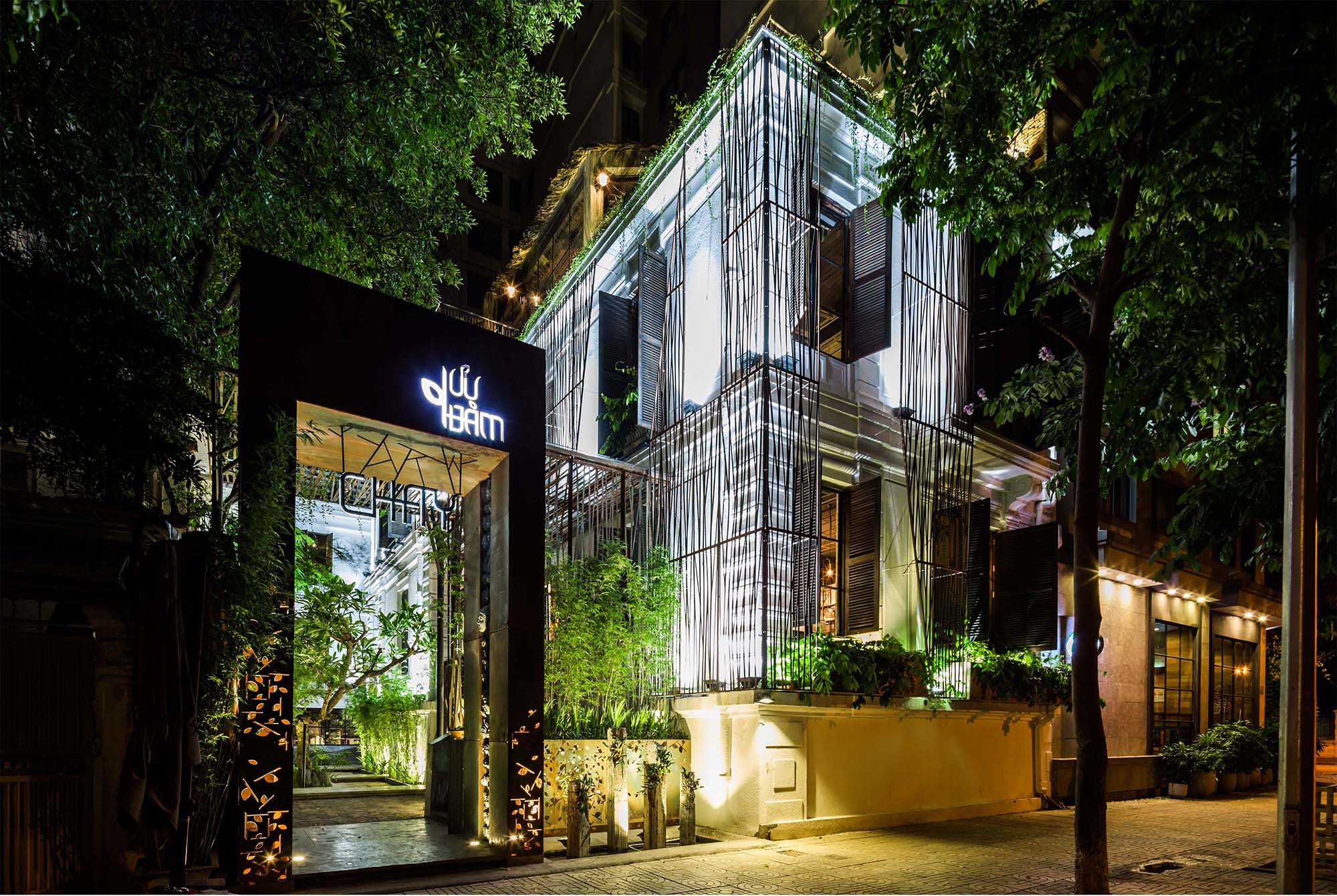 NhÃ hÃ ng chay Æ¯u ÄÃ m / LÃª House Ashui Awards