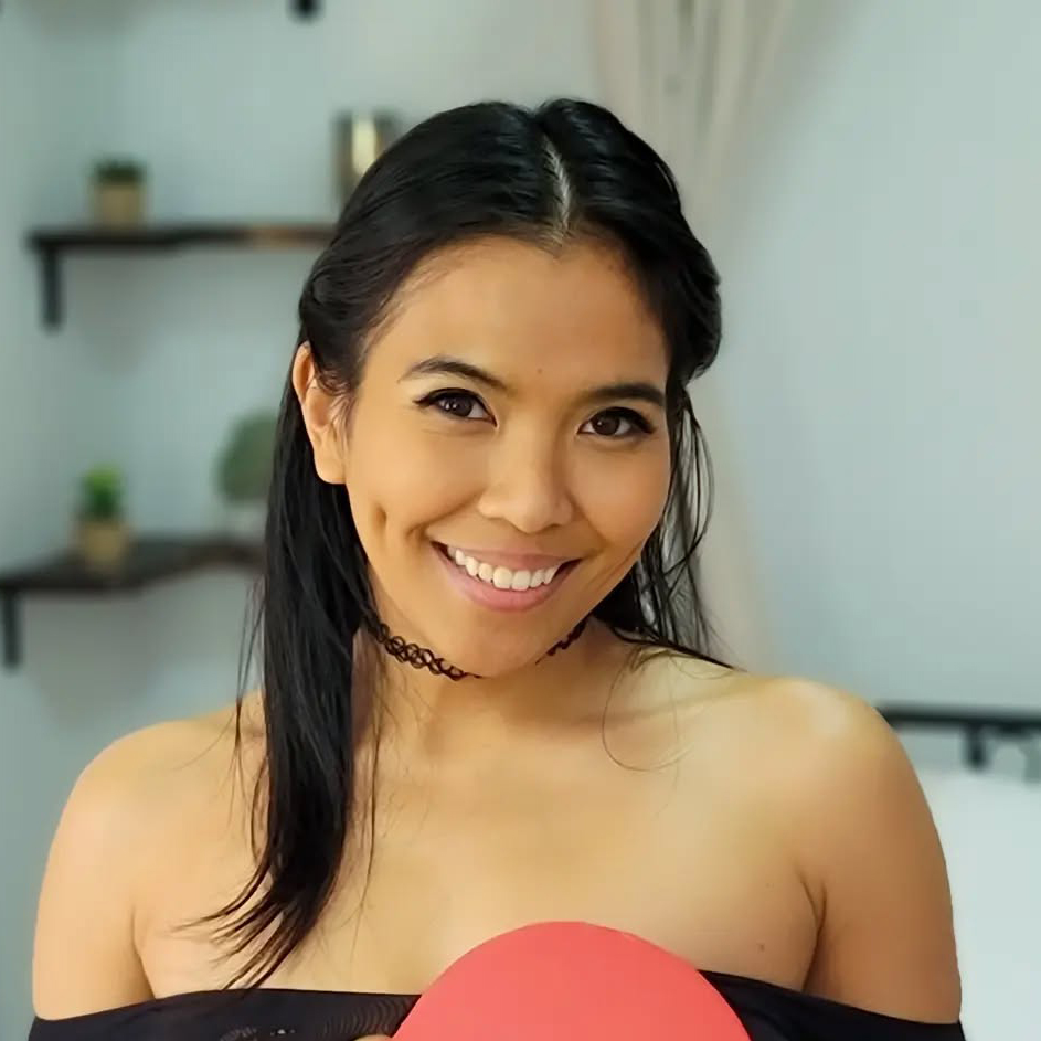 Top Asian OnlyFans Models & Adult Content Creators | AsianList