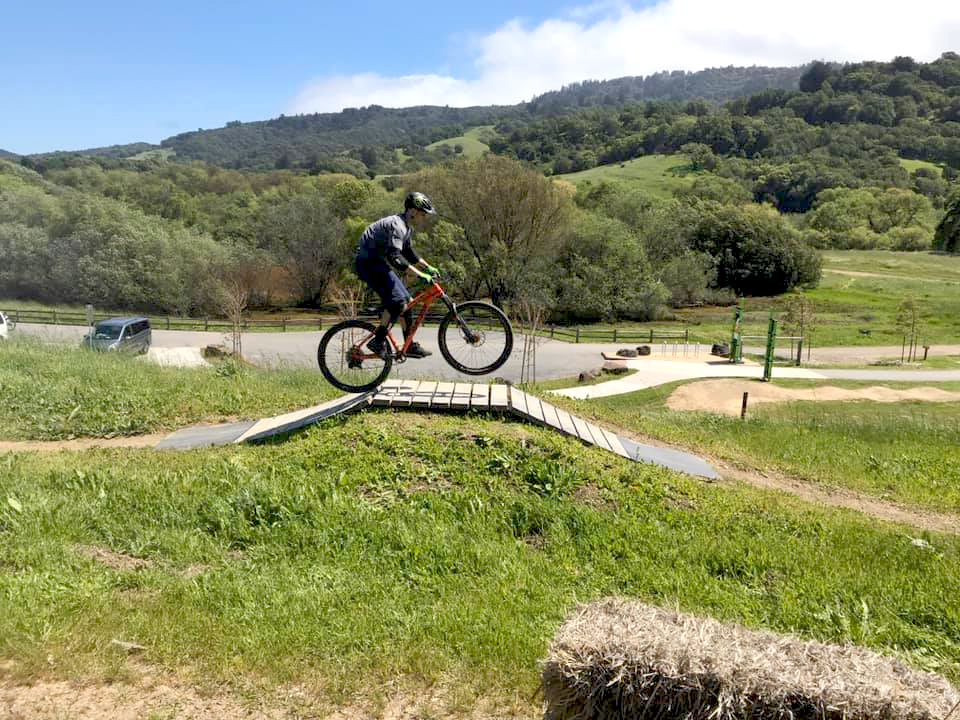 Mountain Bike Park Clinic Bay Area / SF Jump and Drops Clinic Professional Mountain Bike
