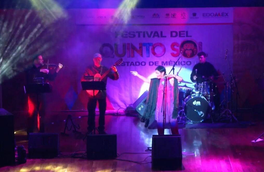 Mexiquenses disfrutan de las actividades que ofrecen en el Festival del