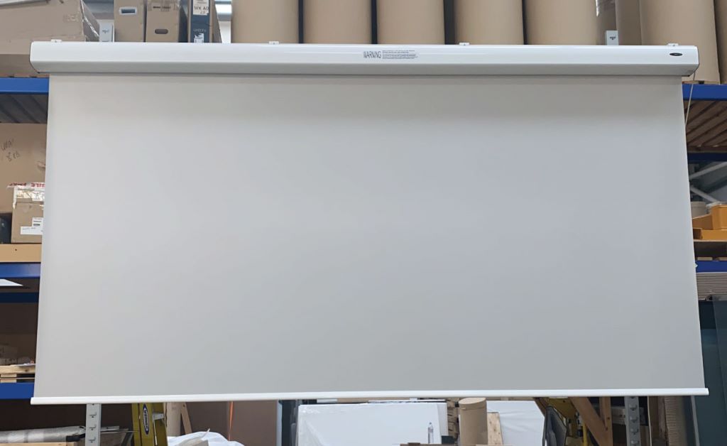 How Does a Pull Down Projector Screen Work? Ask For Files