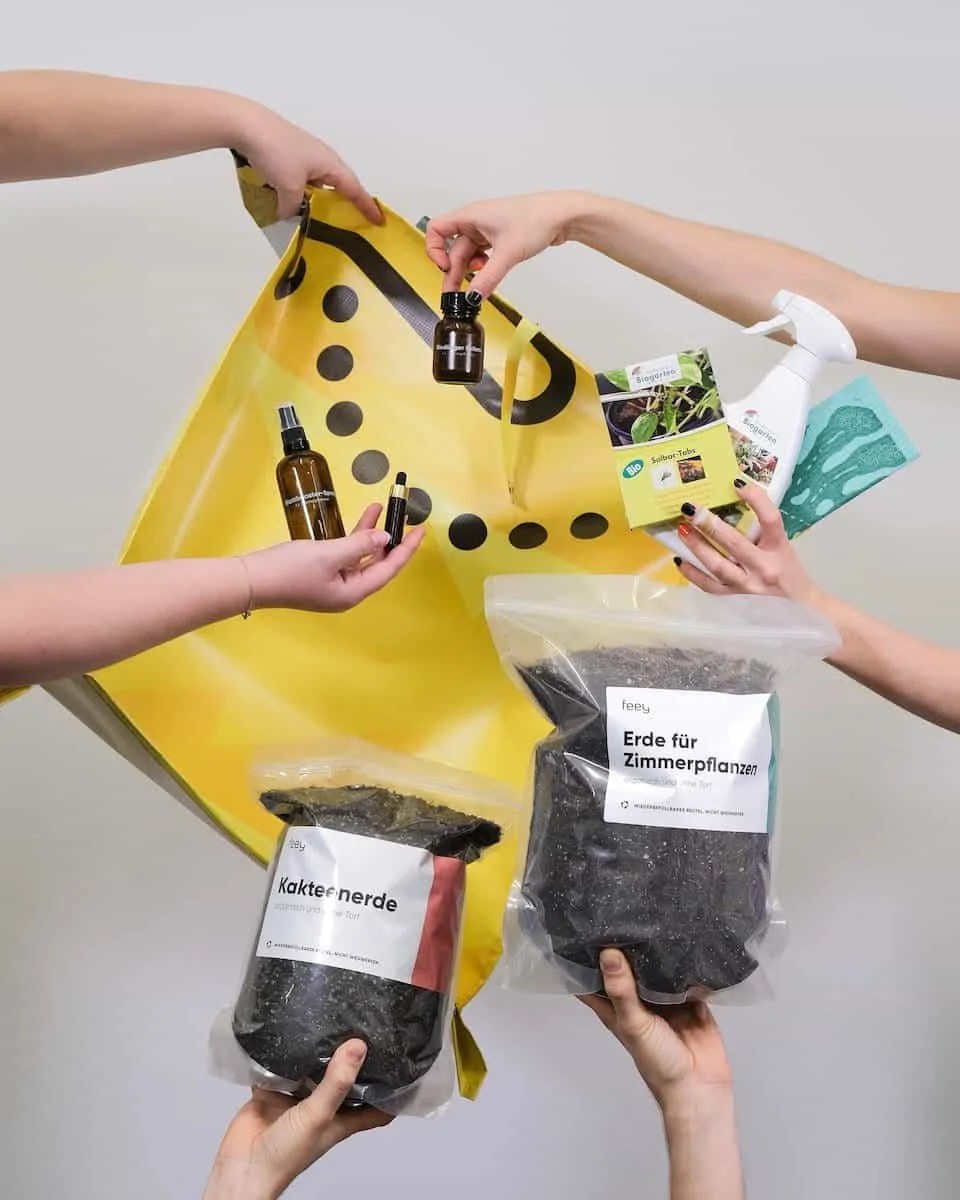 Pesticides vs Fertilizers Difference and Comparison