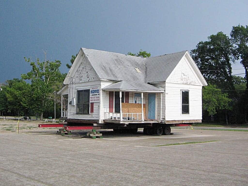 Mobile Home vs Manufactured Home Difference and Comparison