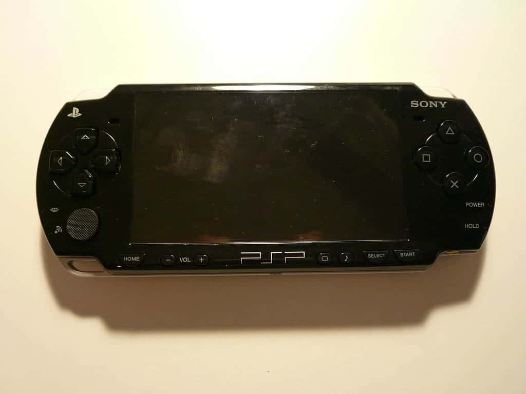 PSP Original vs PSP Slim Difference and Comparison