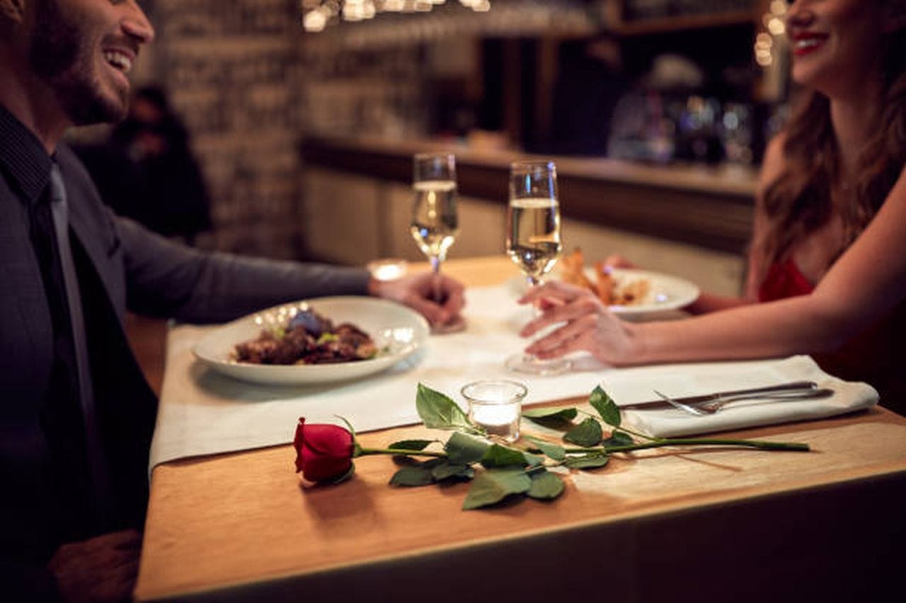 Where To Go For The Best Romantic Restaurants In Melbourne?