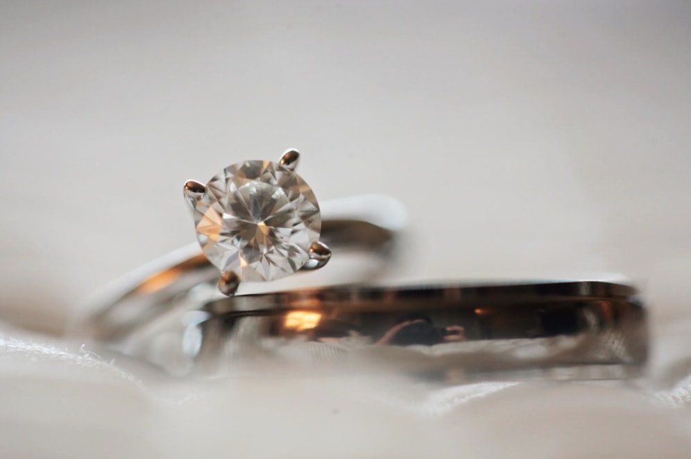 20+ Best Places To Buy Engagement and Wedding Rings Brisbane [2022]