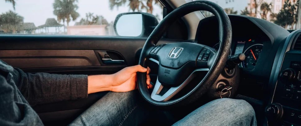 Car Hesitates When Accelerating: Quick Fixes & Tips - AskMyAuto.com