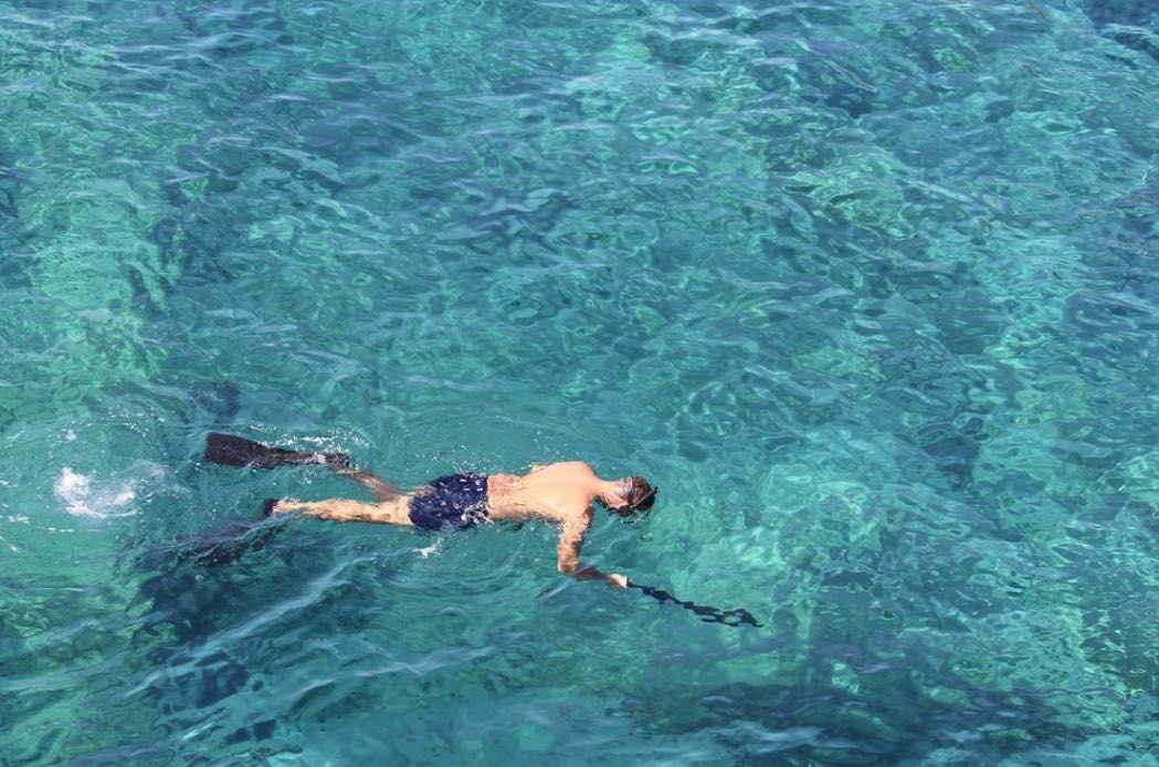 Where To Go Snorkelling Around Perth?