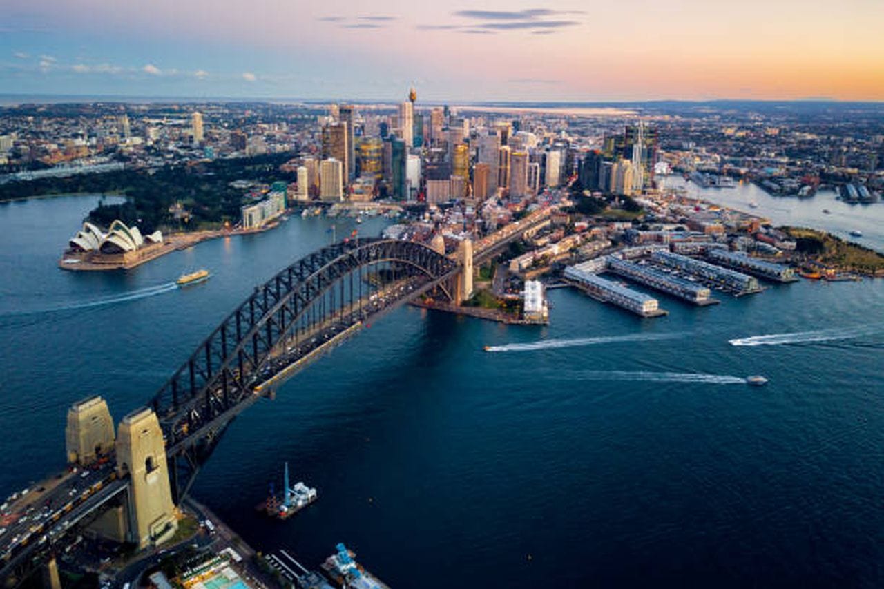 Pros And Cons Of Living In Sydney