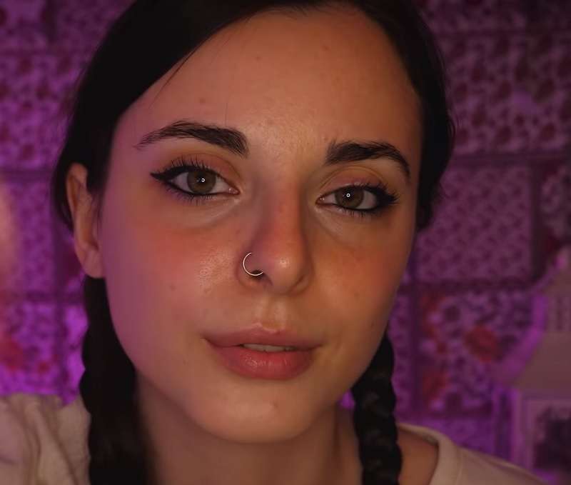 Yui ASMR A Fun Bundle of Joy That Makes Your Life Better