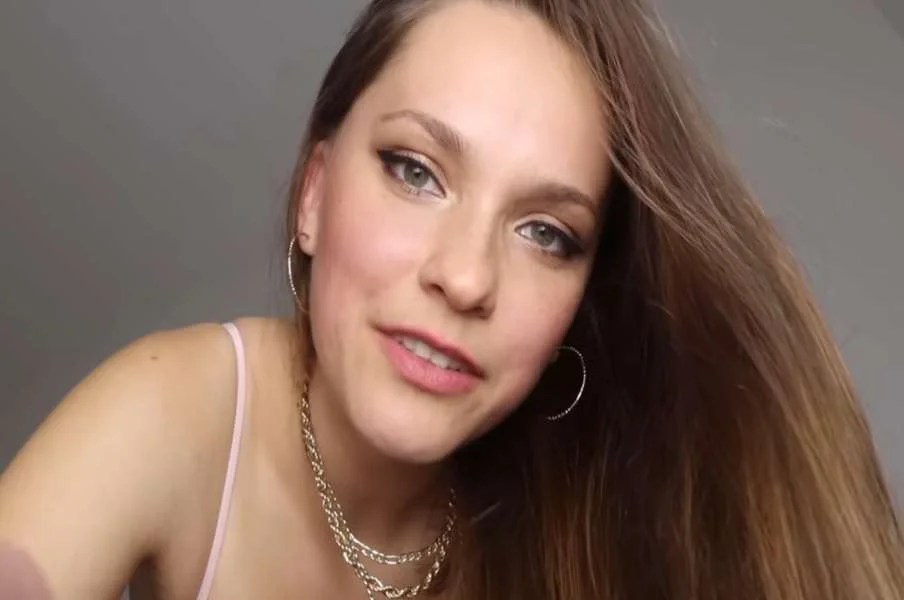 ASMR Girlfriend - Your Dream Fun Model ASMR GF