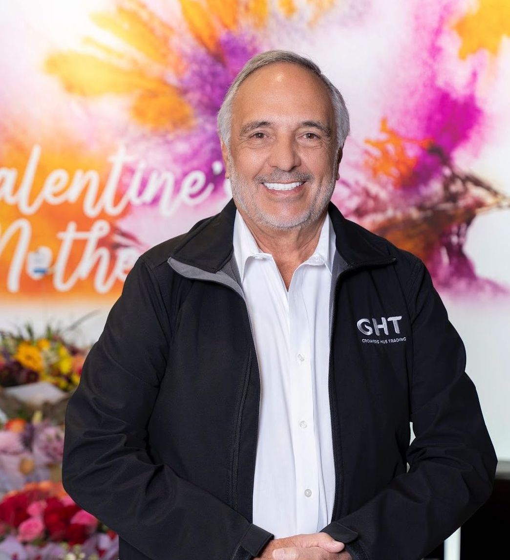 Felicitamos a Herbert Jordan quien fue homenajeado por el Colombian