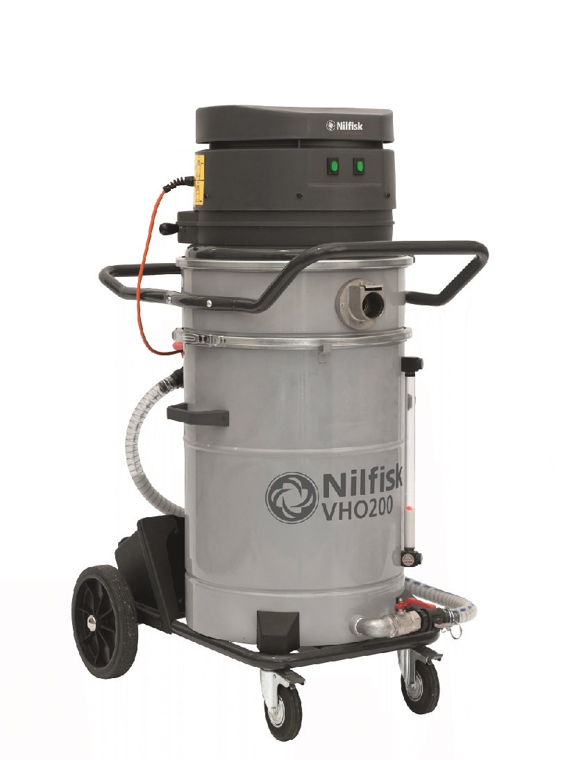 Nilfisk 75L Industrial Wet & Dry Vacuum Cleaner for oil With Anti Oil
