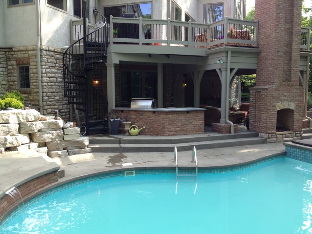 Sheets Outdoor Kitchen Aspen Fireplace & Patio