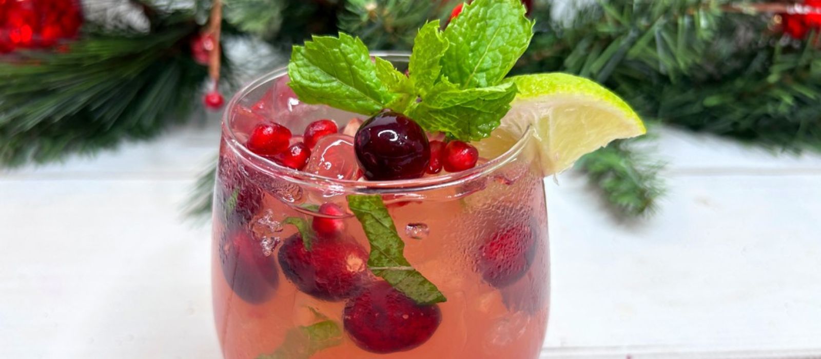 Make Your Holidays Merry and Bright with a Holiday Mojito Aspiring Winos