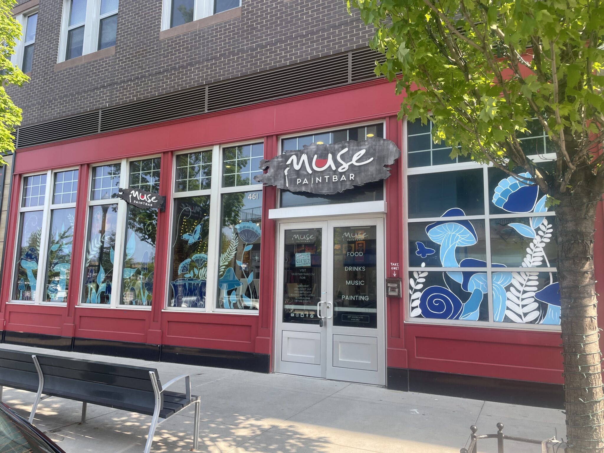 Muse Paintbar Assembly Row