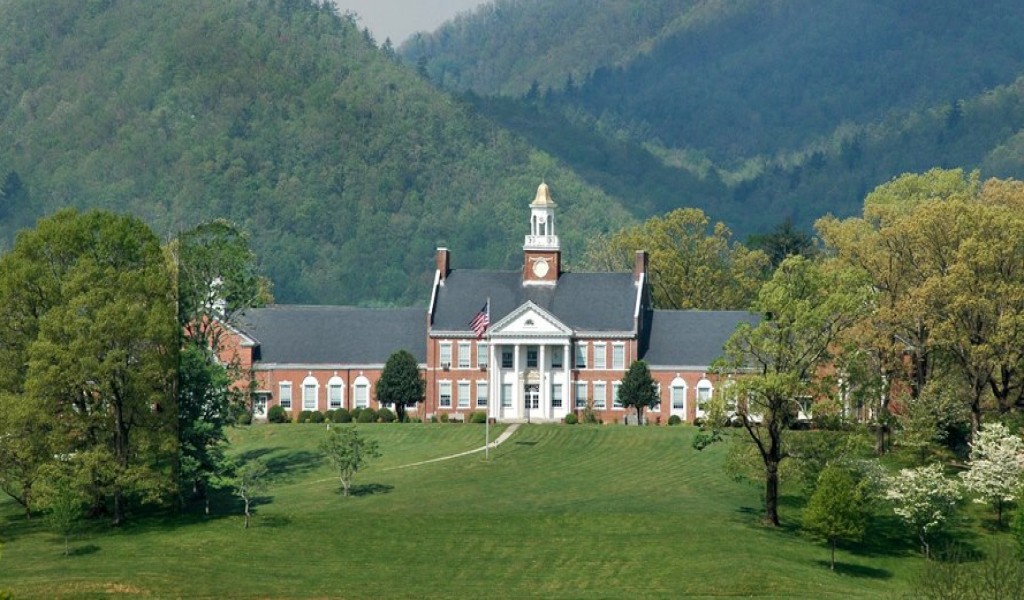 Rabun GapNacoochee School With Reviews, Requirements 2024 FindingSchool