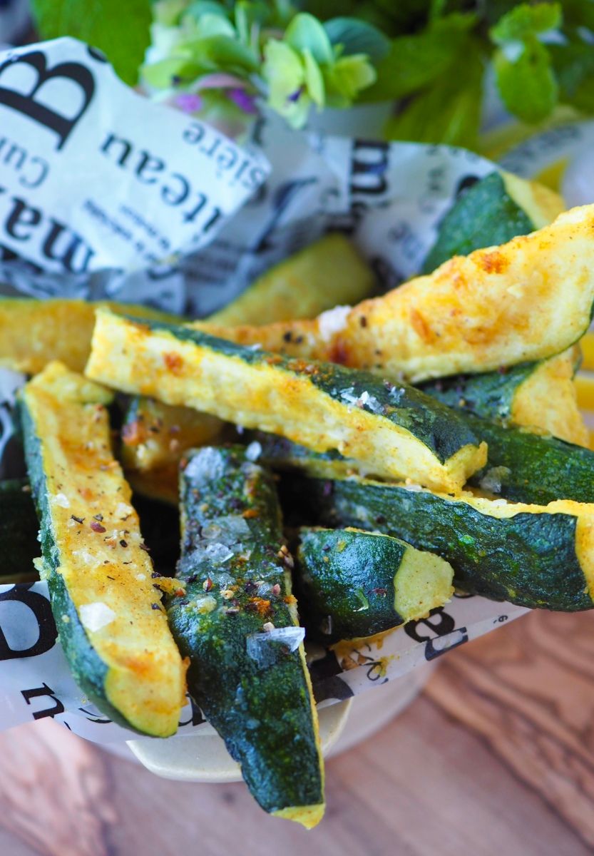 【手が止まらない】やみつき食感！カレー味スティックズッキーニ レシピサイトNadia