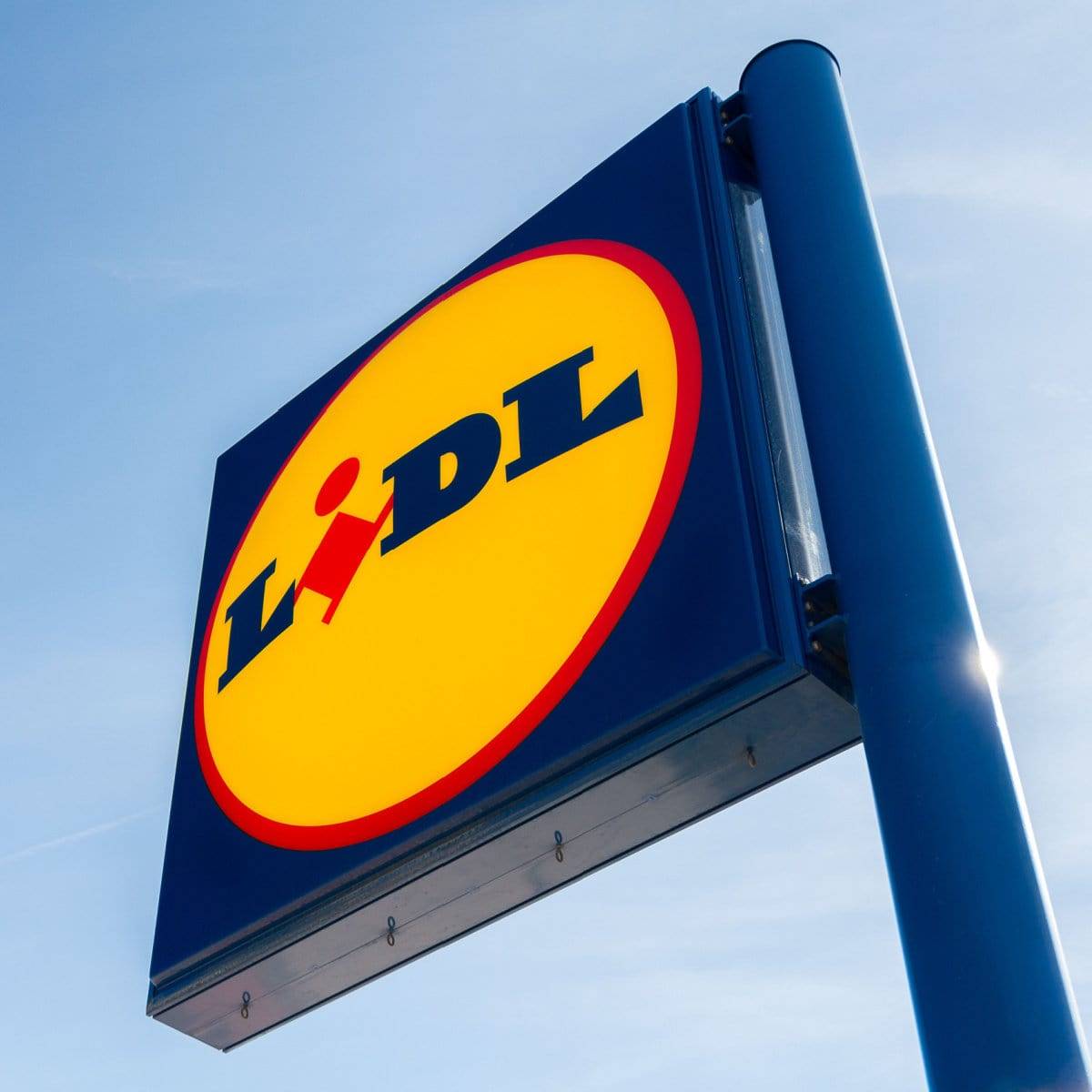 Hand Dryer Case Study Lidl Stores UK FW3 NBS Source