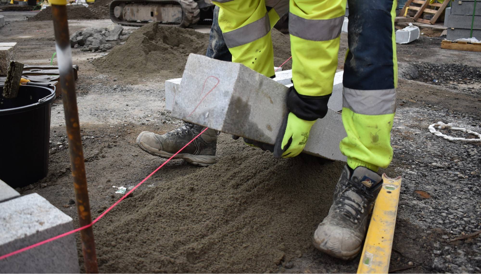 Pavebed Fine Bedding Concrete Mortar Marshalls plc NBS Source