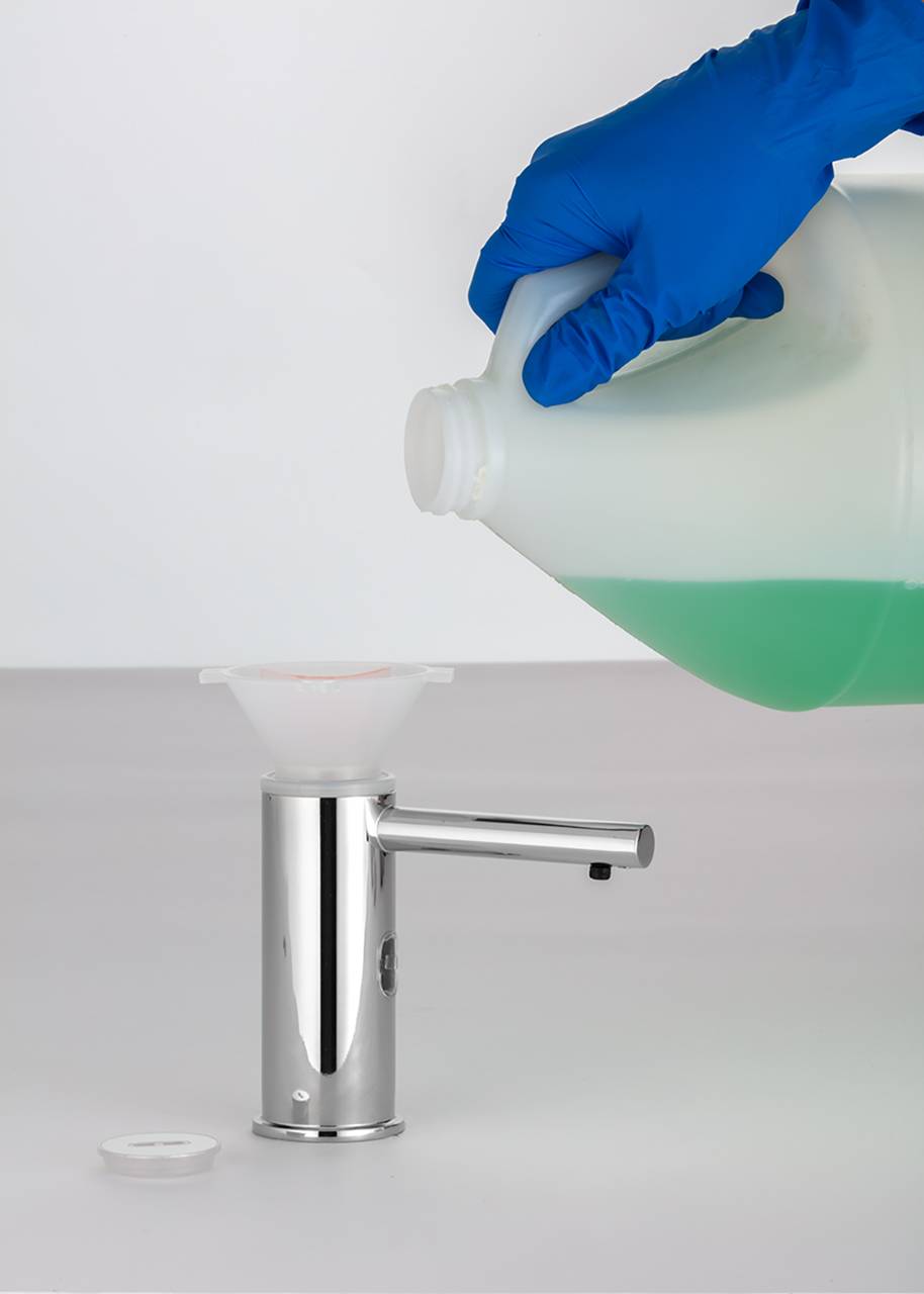 CounterMounted, Automatic, TopFill Bulk Liquid Soap Dispenser G8258 CounterMounted Liquid