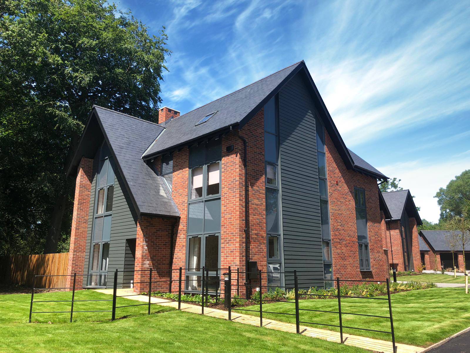 Kestrel Aluminium. Case Study Coton House Estate Kestrel Aluminium