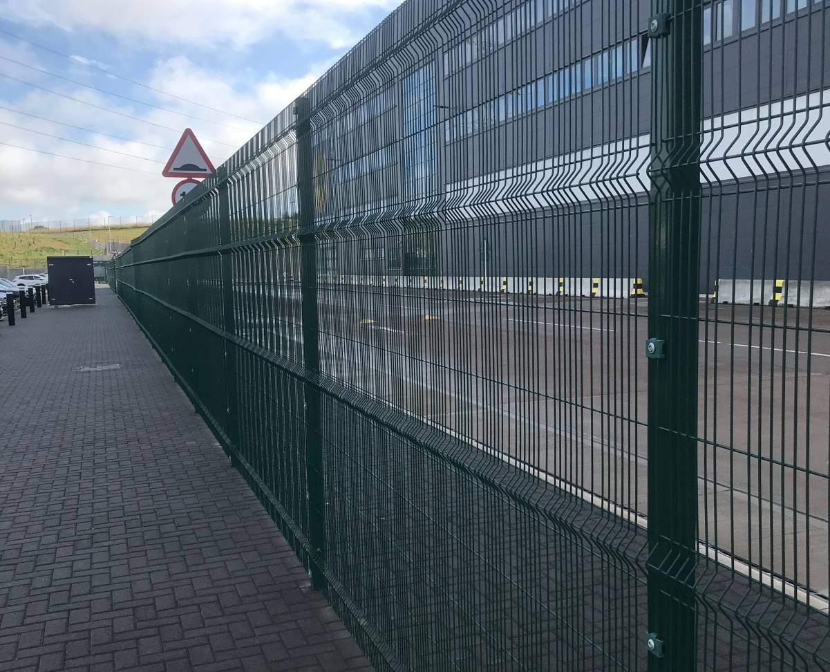 IAE Zebex Perimeter Fencing Mesh Fencing IAE NBS BIM Library