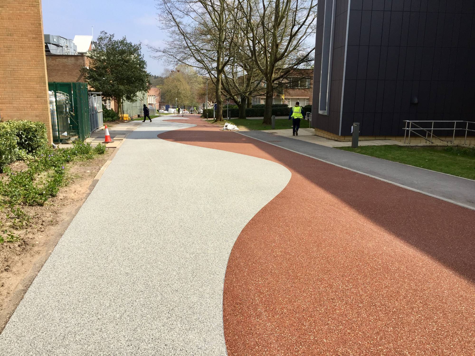 RonaDeck Resin Bound Surfacing Permeable Paving Ronacrete Ltd NBS