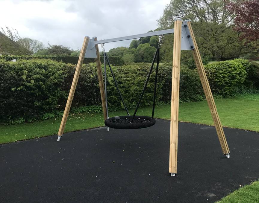 Hawkley Parish Council, Hampshire Redlynch Leisure Installations Ltd