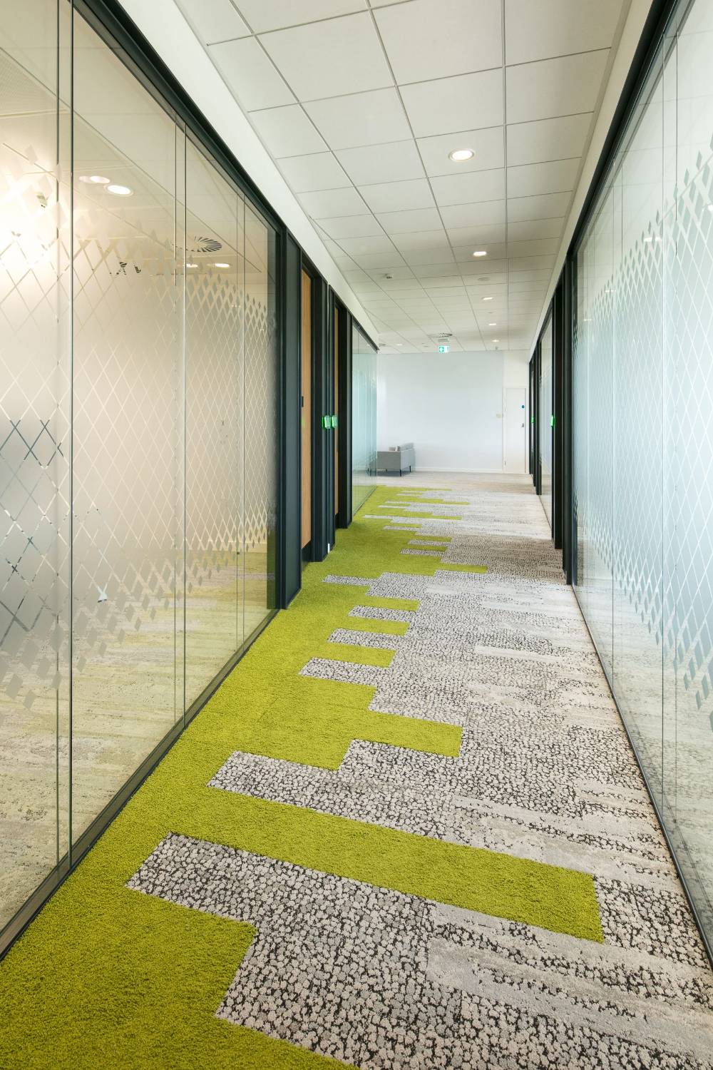 Polar 100 double glazed with Kross Glaze Komfort Partitioning Ltd