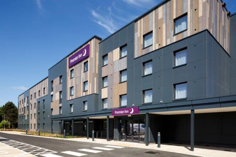 Premier Inn Willen Lakes, Milton Keynes. NBS Source