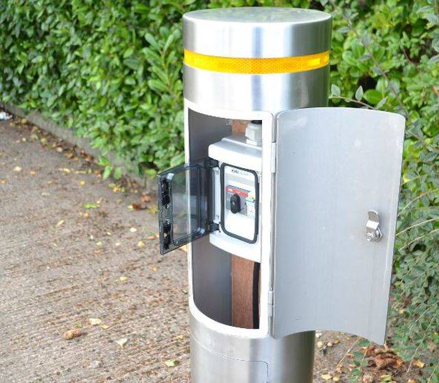 Power Outlet Bollard Kent Stainless NBS Source