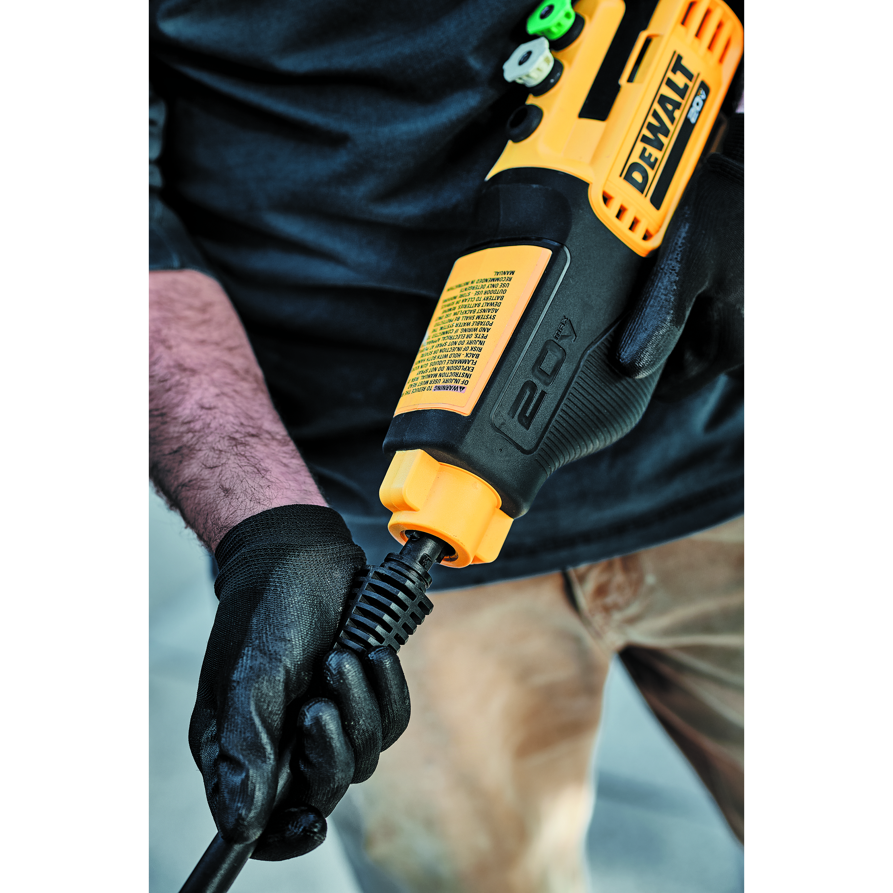 DeWALT 20V MAX DCPW550B 550 psi 2.2 gpm Cordless Power Cleaner White Cap