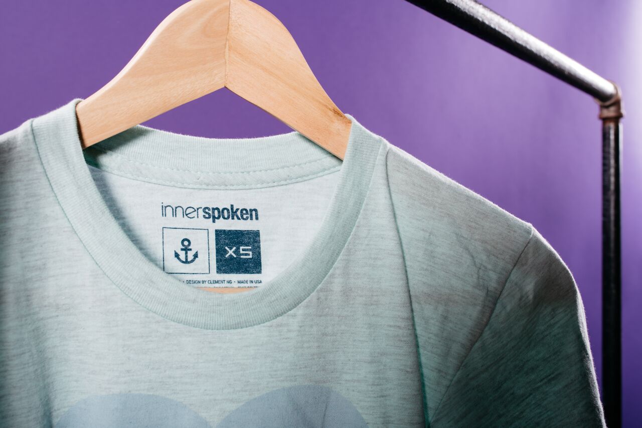 How To Create Custom Printed Labels For Your Shirts (Plus 10 Examples