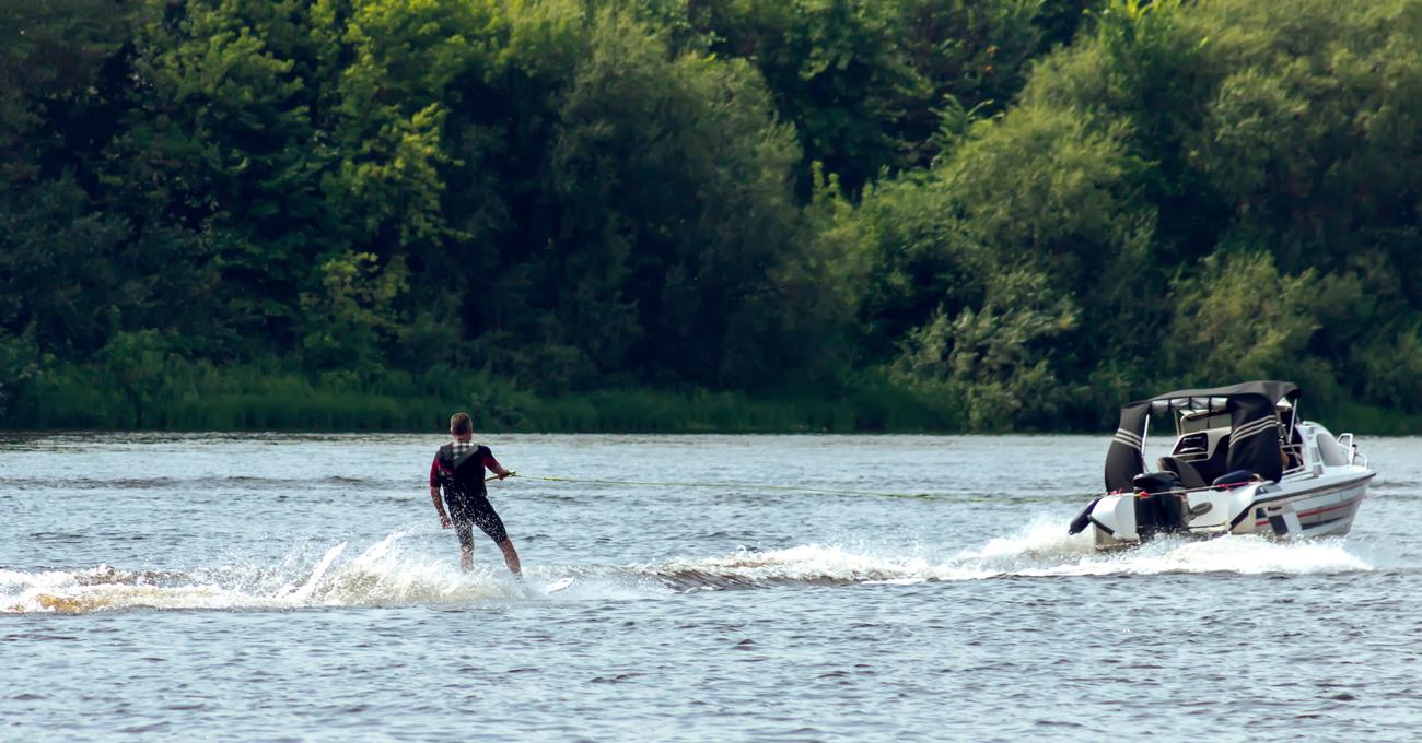 How To Tow A Skier Behind A Boat Life of Sailing