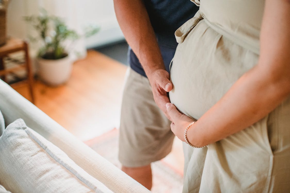 Ovarian Cyst During Pregnancy Symptoms, Risks, & Treatments by Kidadl
