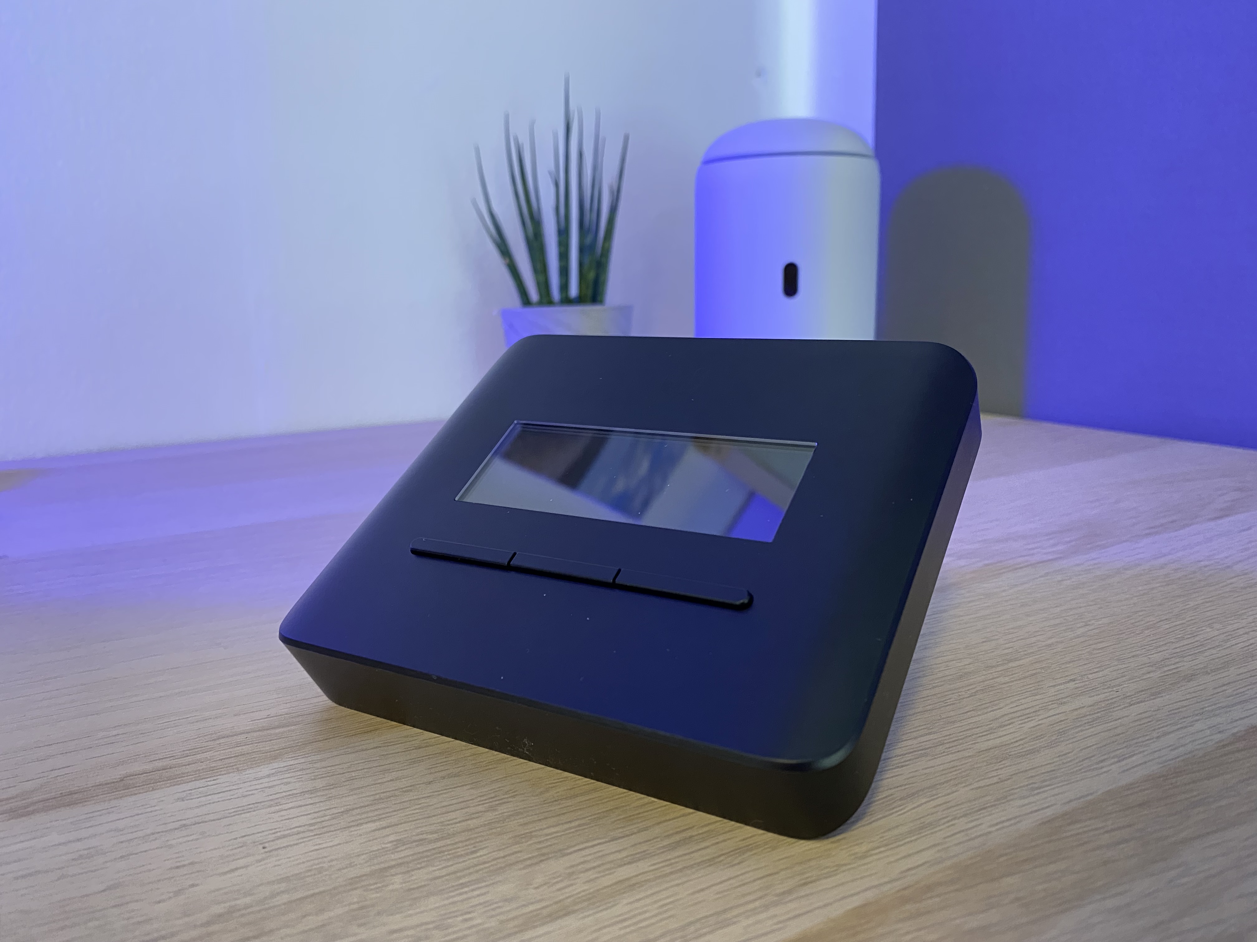 First look at the new UniFi Talk ATA