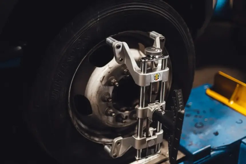 Truck & Trailer Alignment in Dallas, TX Lone Star