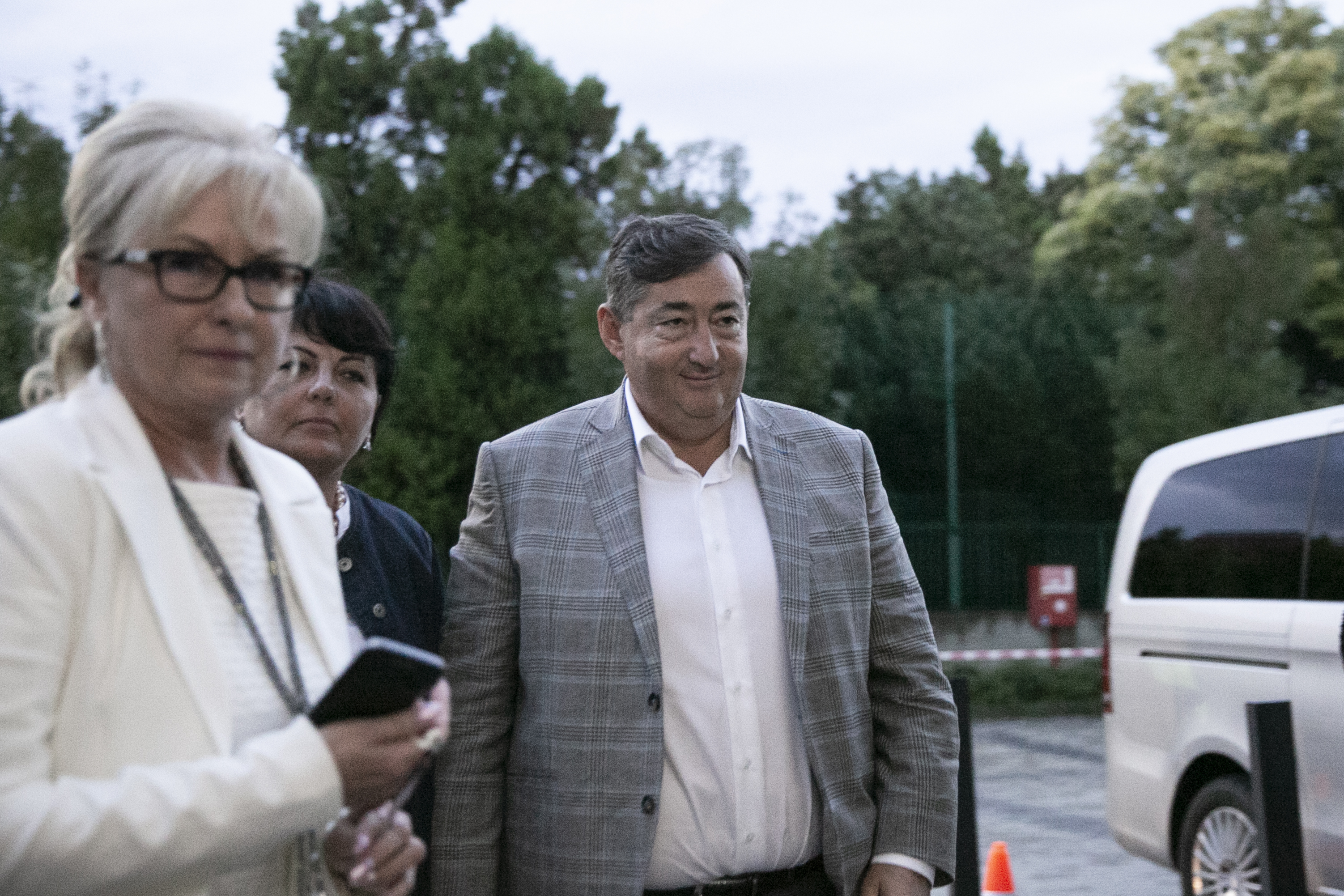 A felcsúti gázszerelőből lett milliárdos és a szegedi orvosdinasztia lányából lett tévés közös élete egy 12. A Ner Bulvarlapja Leleplezte A Titkot Varkonyi Andrea Osszehazasodik Meszaros Lorinccel