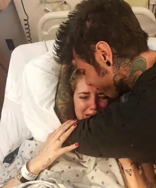 Chiara Ferragni E Fedez: La Prima Foto Del Piccolo Leone! 384_x_320_webp