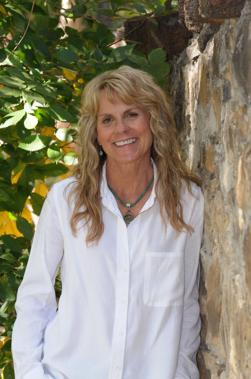 Meet Us Woodleaf Realty