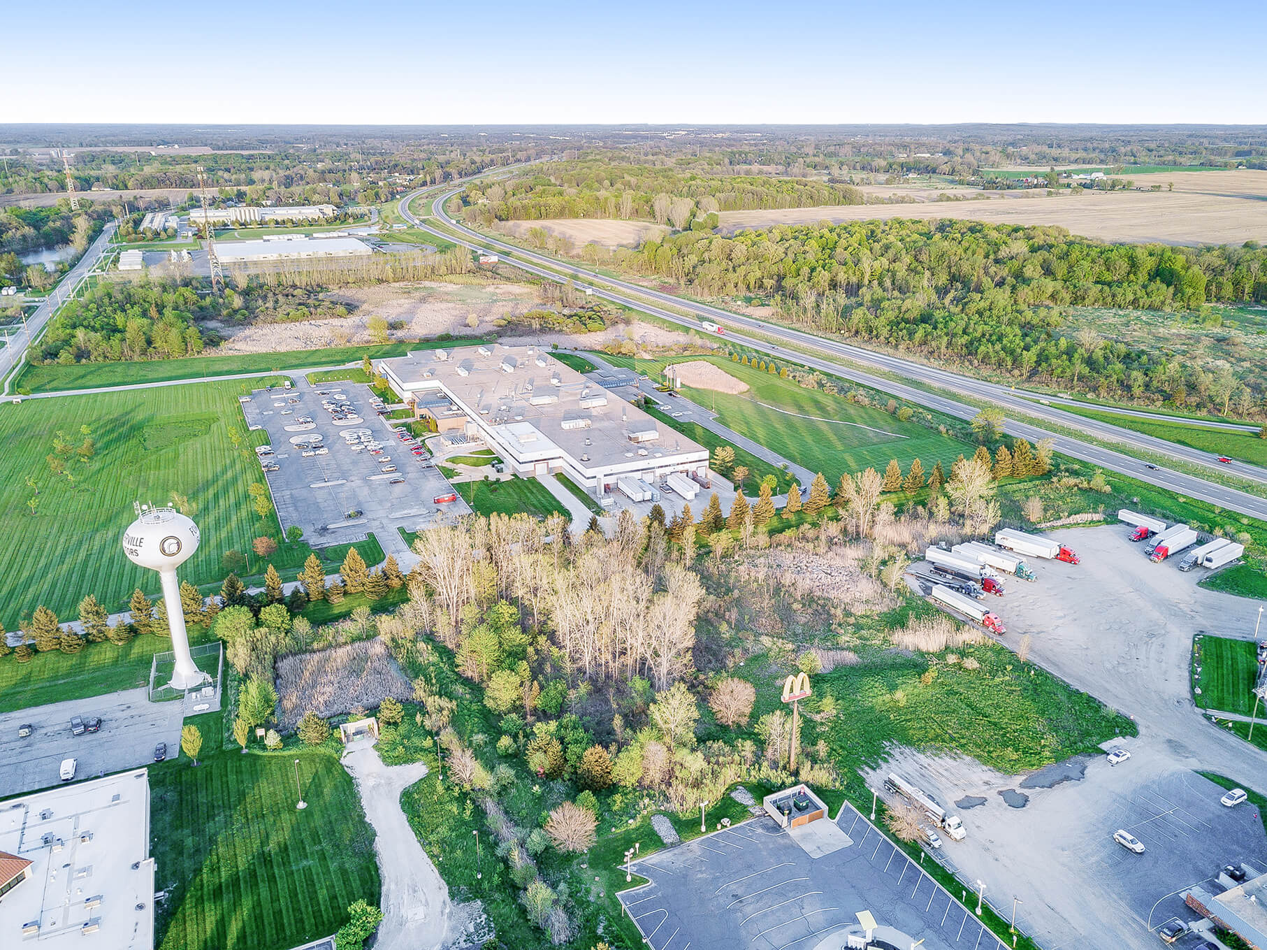 3.12 Acres Fowlerville Chestnut Home Builders & Real Estate