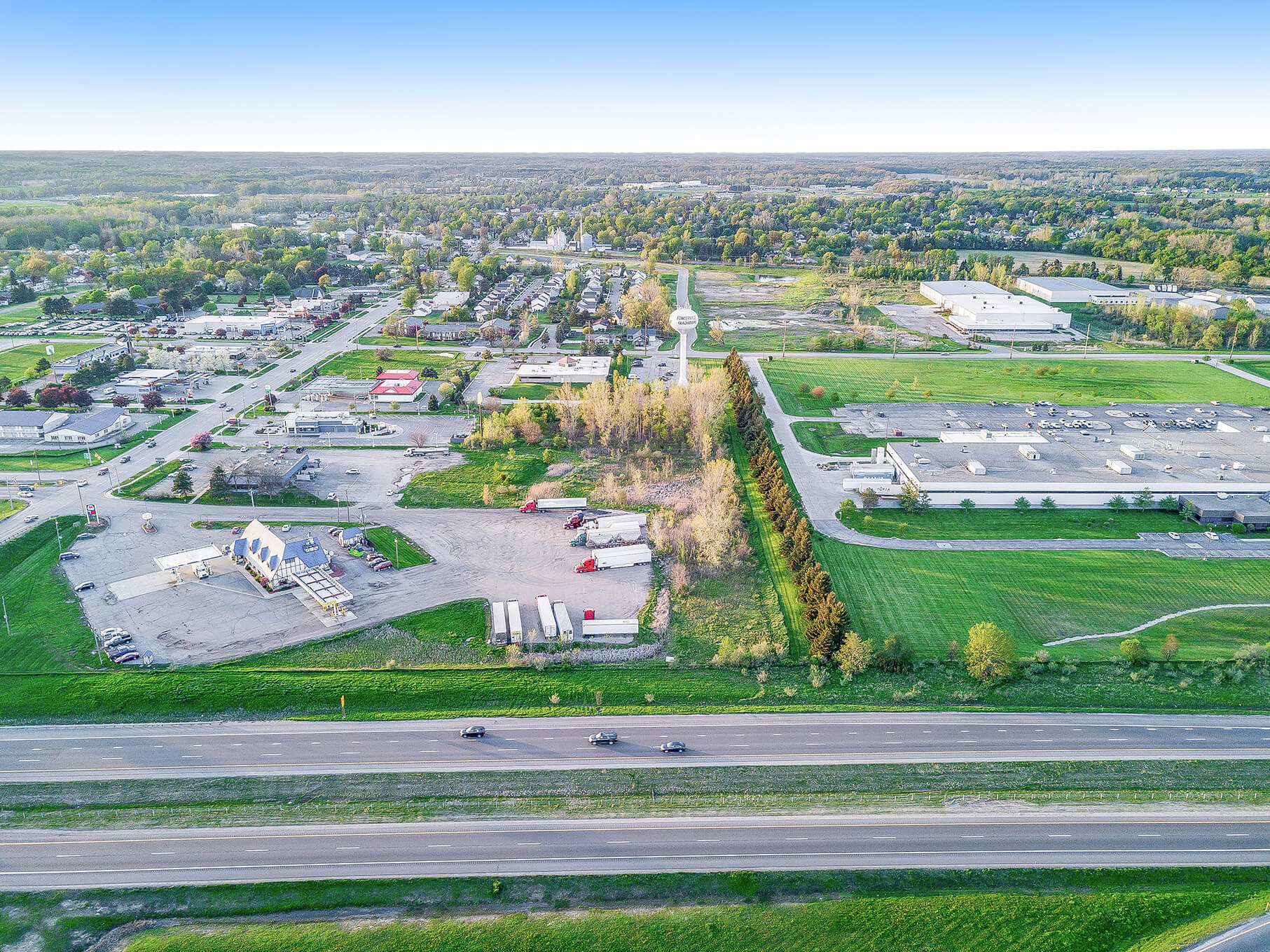 3.12 Acres Fowlerville Chestnut Home Builders & Real Estate