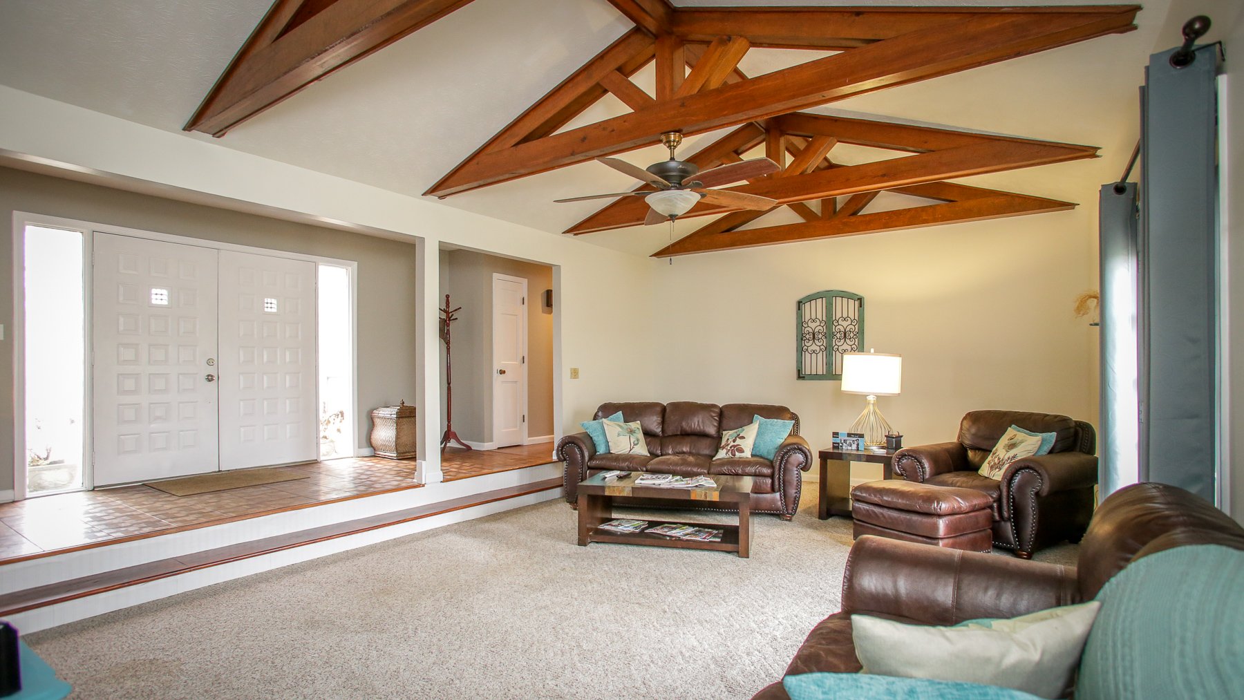 California style house, sunken living room, rambler house vs ranch